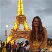 Estudiante de Estudios Franceses (a falta de una asign.),antigua Filología francesa, se ofrece a dar clases de francés en Sevilla a domicilio u online